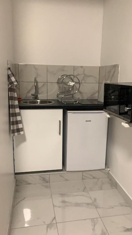 Appartement Cosy Ле-Бурже Экстерьер фото